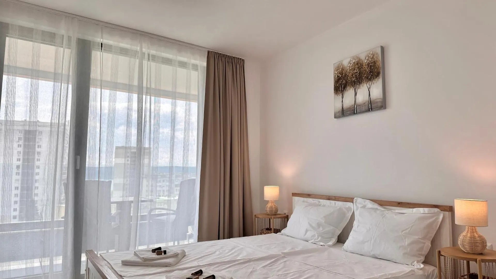 New Apartment In Breeze Home With Panoramic Sea View And Parking Varna