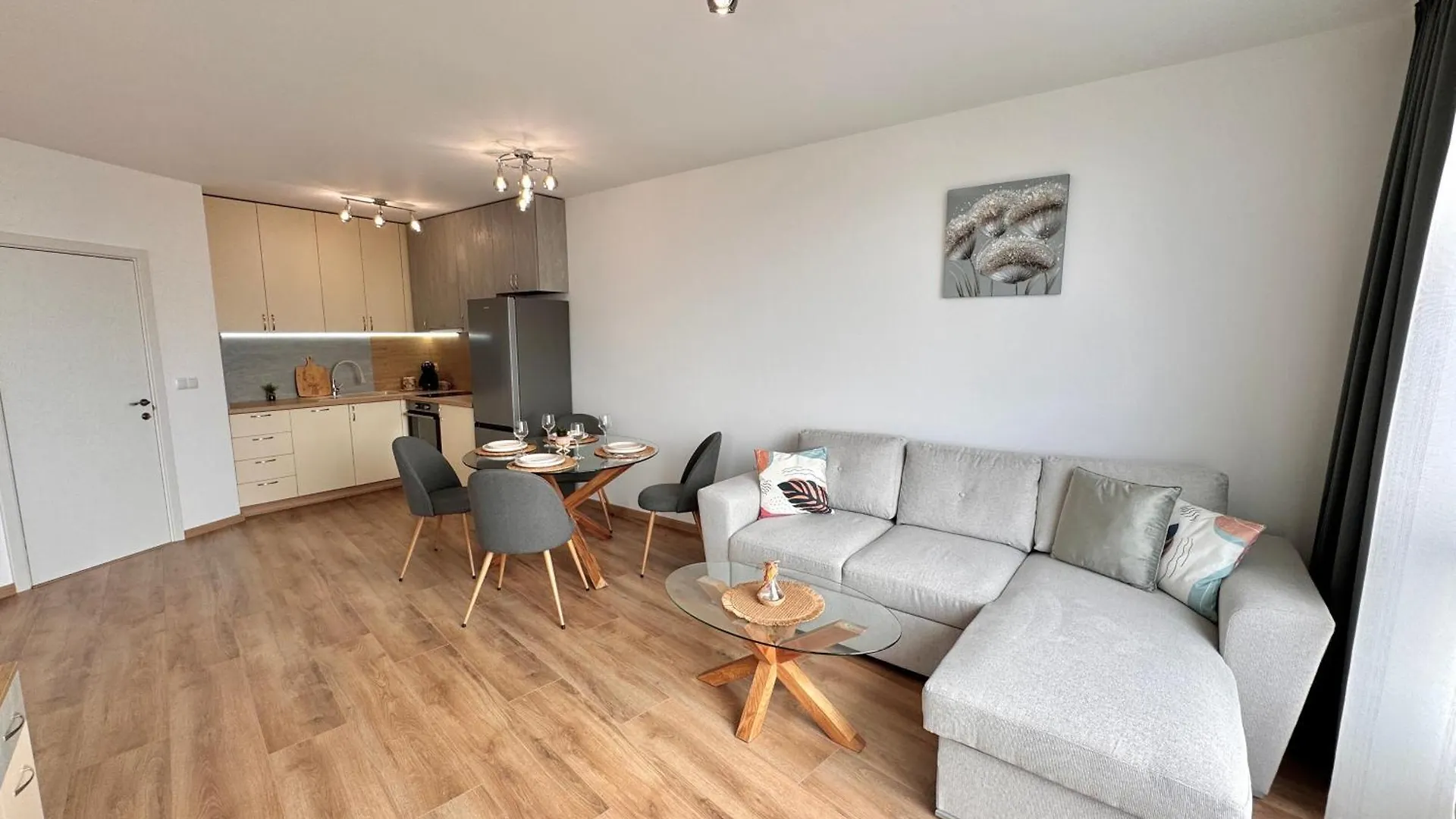 New Apartment In Breeze Home With Panoramic Sea View And Parking Varna